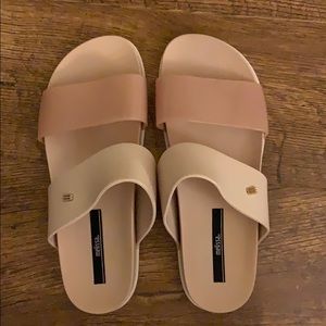 Melissa mauve slides